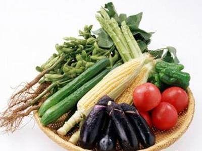 哑铃卧推常见误区 吃蔬菜有哪些常见误区