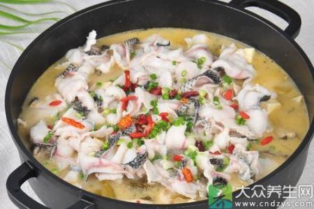 酸菜鱼火锅的做法 酸菜鱼火锅的不同好吃做法