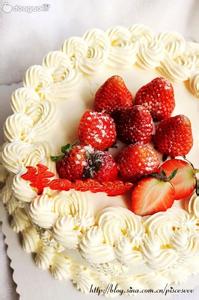 草莓奶油蛋糕的做法 九寸草莓奶油蛋糕的做法