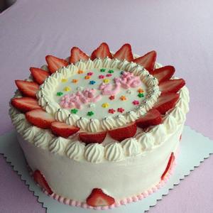 草莓奶油蛋糕的做法 草莓奶油蛋糕的家常做法