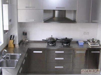 水泥版整体厨房 不锈钢整体厨房VS水泥版整体厨房