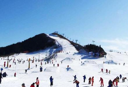 长春净月潭滑雪场 吉林长春净月潭滑雪场