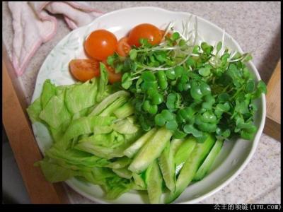 海拉尔小雪足疗大保健 小雪饮食保健