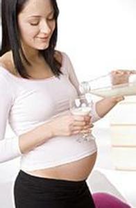 孕妇能喝杨梅酒 孕妇喝牛奶为什么会拉肚子