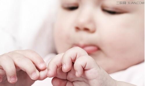 手指长倒刺是如何解决 宝宝手指长倒刺的三大解决方法