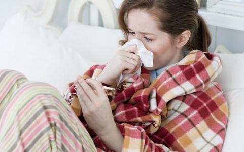 感冒发烧怎么办小窍门 治疗感冒发烧的小窍门有哪些