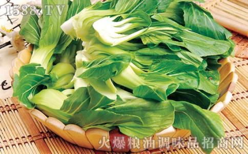 喂奶产妇可以吃青菜吗 产妇可以吃青菜吗