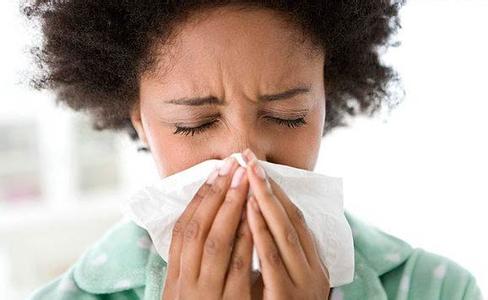 鼻炎穴位按摩法 鼻炎患者冬季鼻子按摩法