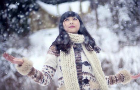 青春岁月小说杨依依 依依落雪，幽幽岁月