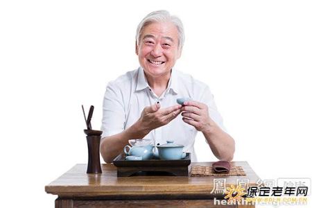 中年人喝茶 中年人喝茶有5大好处