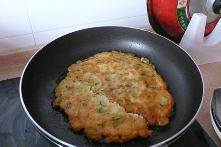 鲜虾鸡蛋饼的做法 鲜虾摊饼