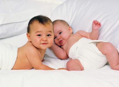天线宝宝纸尿裤 宝宝纸尿裤的使用的常识和15个疑问