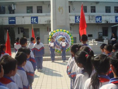 关于清明节的学校活动 中学清明节活动方案