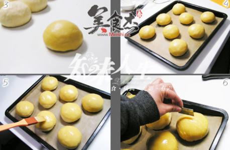 简单菠萝包的配方步骤 菠萝包的材料和做法步骤