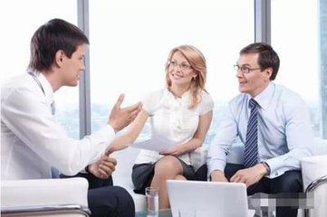 职场技巧：8个沟通技巧让你跟同事有话聊好相处