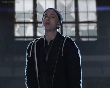 guts over fear歌词 Eminem《Guts Over Fear》歌词