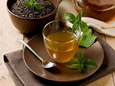 喝什么茶对咽炎有好处 慢性咽炎喝什么茶好