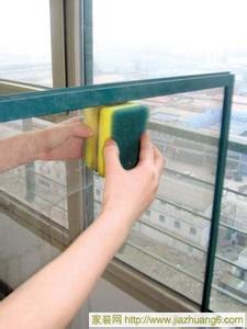 纱窗的清洗方法 纱窗的安装及清洗方法