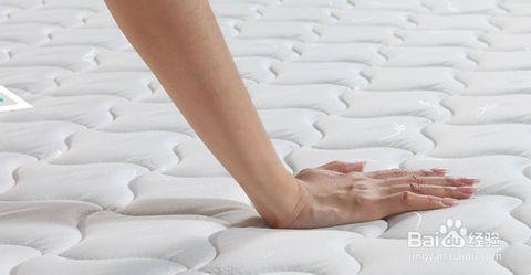 怎样挑选乳胶床垫 怎样挑选床垫？
