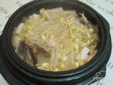 韩式豆芽泡菜汤做法 韩式豆芽汤做法