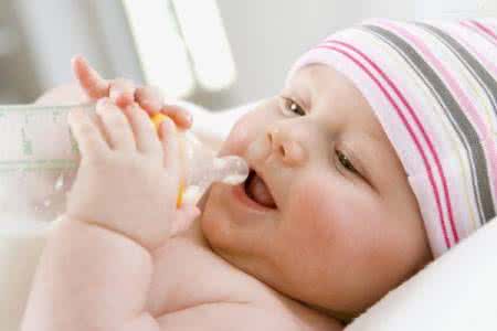 新生儿需要清洁口腔吗 新生儿口腔护理