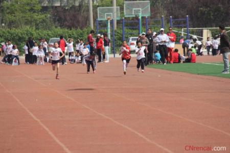 春季田径运动会开幕词 学校2016年春季田径运动会开幕词