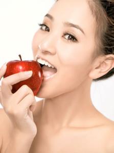 袁姗姗被黑的五大理由 女人需要苹果的五大理由