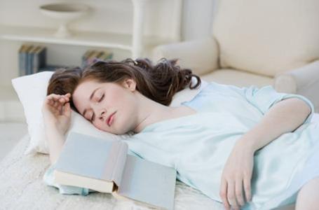 睡前三个小习惯让你年轻十岁