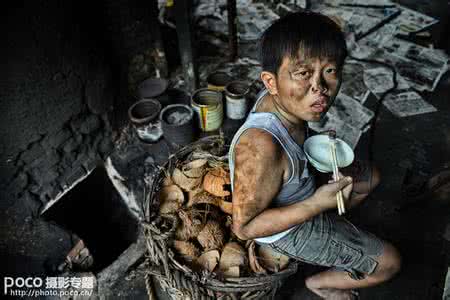 新闻摄影的拍摄技巧 现场新闻摄影拍摄技巧