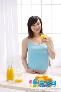 孕妇吃什么防止孕吐 助孕妇防止孕吐的果汁有什么