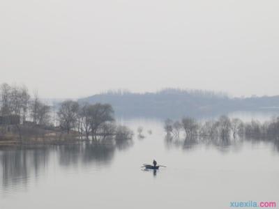 烟波浩渺造句 烟波浩渺的造句大全