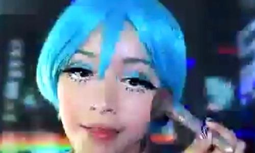 michelle phan Michelle Phan 变装日本初音未来彩妆教程