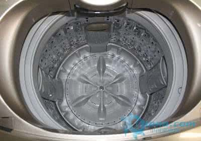 哪款波轮洗衣机不缠绕 不缠绕的波轮洗衣机哪款好以及不缠绕的波轮洗衣机品牌有哪些