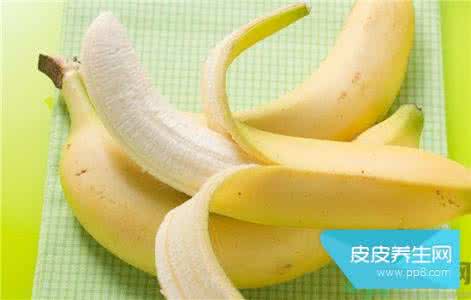香蕉皮治疗皮肤病 香蕉皮治疗皮肤病的方法 香蕉皮能治哪些皮肤病
