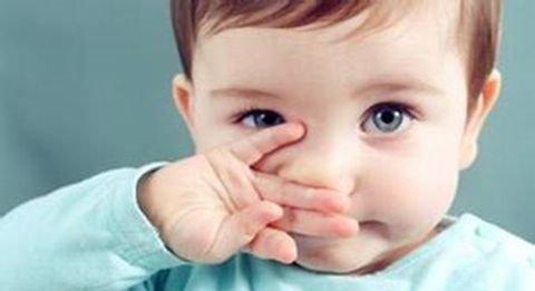 宝宝鼻塞的原因 宝宝间歇性鼻塞的原因