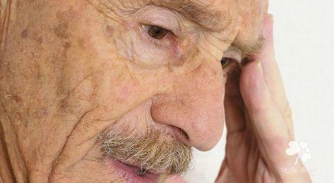 最简单除老年斑的偏方 怎样防止长老年斑