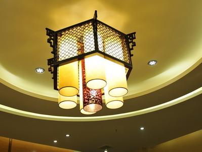 客厅灯具如何选购 客厅灯具选购技巧 四步选购合适灯具