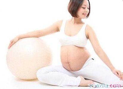 孕妇练习瑜伽要注意哪些动作
