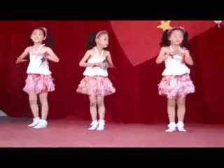 彩虹的微笑儿童舞蹈 儿童舞蹈的彩虹的微笑视频