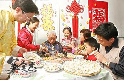 过小年通常吃什么 小年吃什么菜 过小年吃什么 小年通常吃什么 小年菜谱美食