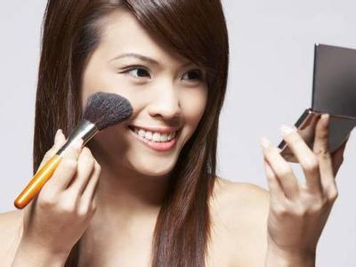 职场化妆礼仪要求 职场化妆礼仪要求，正确的化妆有哪些步骤