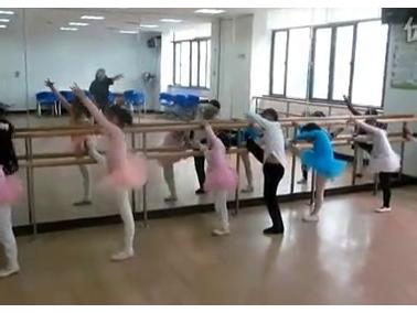 武汉爱芭蕾舞蹈工作室 芭蕾舞蹈工作室视频