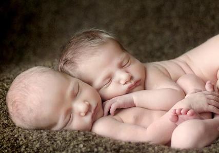 鸡年双胞胎名字大全集 双胞胎男鸡宝宝怎么取名字