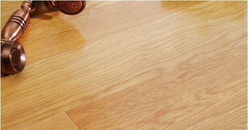 实木复合木地板排名 实木复合地板和强化地板哪个好？选择木地板的误区？