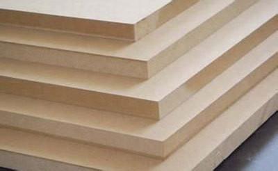硬质纤维板 硬质纤维板和高密度纤维板区别是什么 纤维板生产工