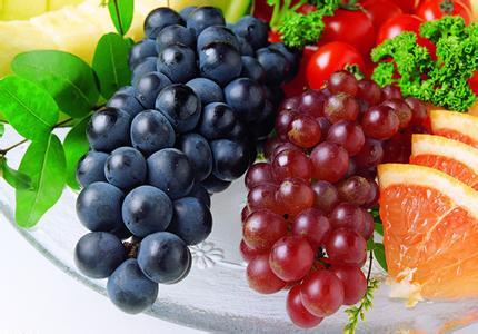食用葡萄糖 葡萄的功效及其食用事项
