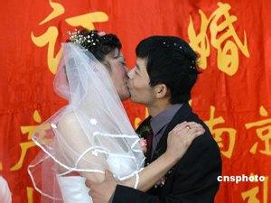 订婚仪式男方父亲讲话 父亲订婚仪式讲话