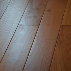 实木地板品牌及价格 实木地板哪个品牌好？什么是素板？