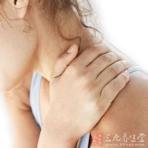 脖子肩膀酸疼怎么办 脖子肩膀酸疼由什么原因引起