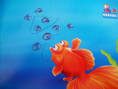 小金鱼吐泡泡 小金鱼为什么吐泡泡 小金鱼吐泡泡的原因